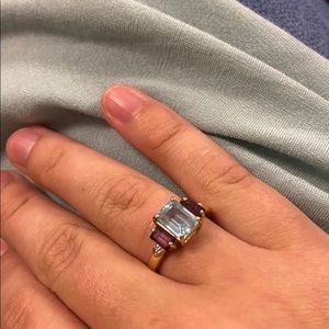 10k ring blue and burgundy stone gold ring